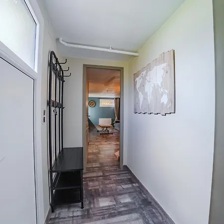 Idéal Pour La Famille Proche Du Futuroscope